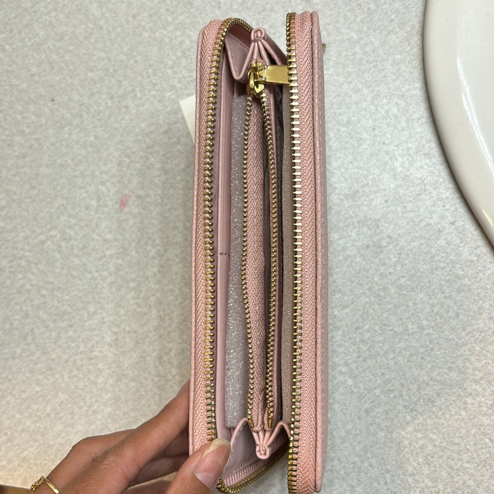 Pinky Wallet - Picture 5 of 5